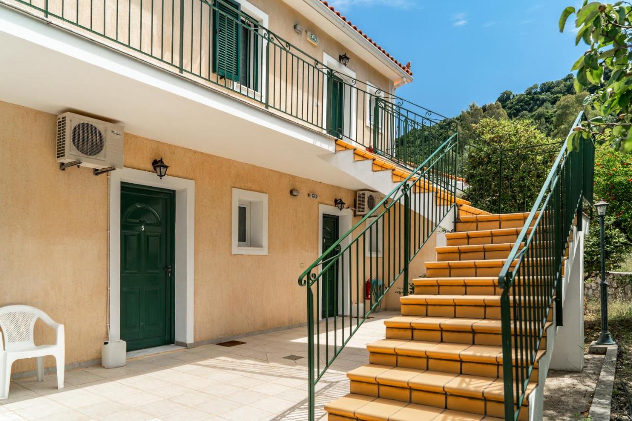 Anemona Apartments